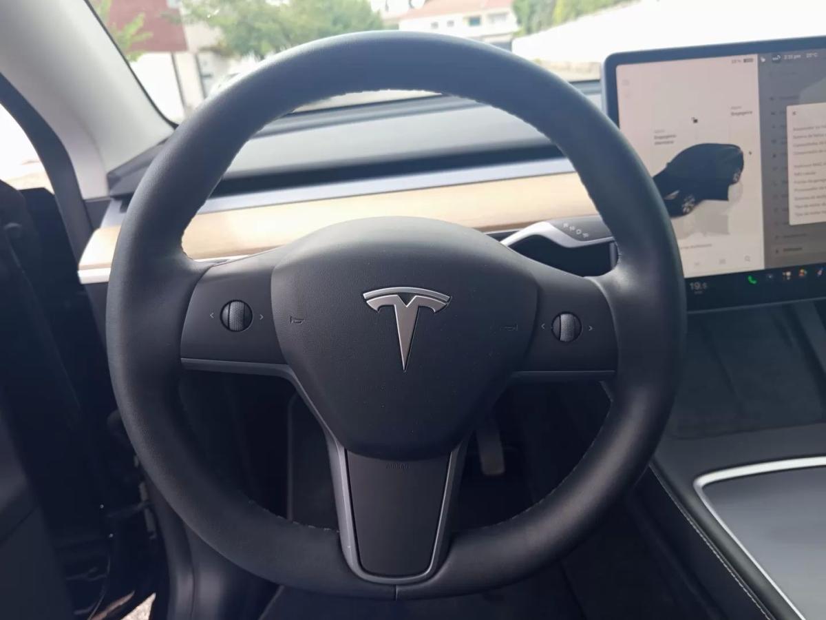 tesla-model-y-2022-eletrico-0cc