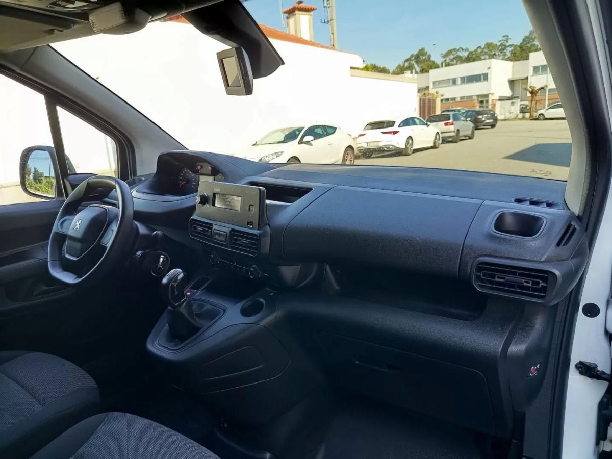 peugeot-partner-2019-diesel-1560cc