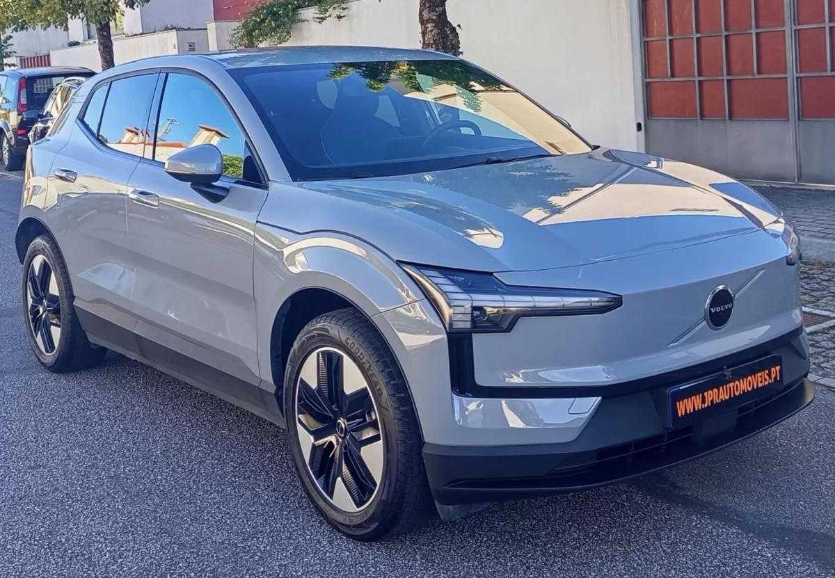 volvo-ex30-2025-eletrico-0cc