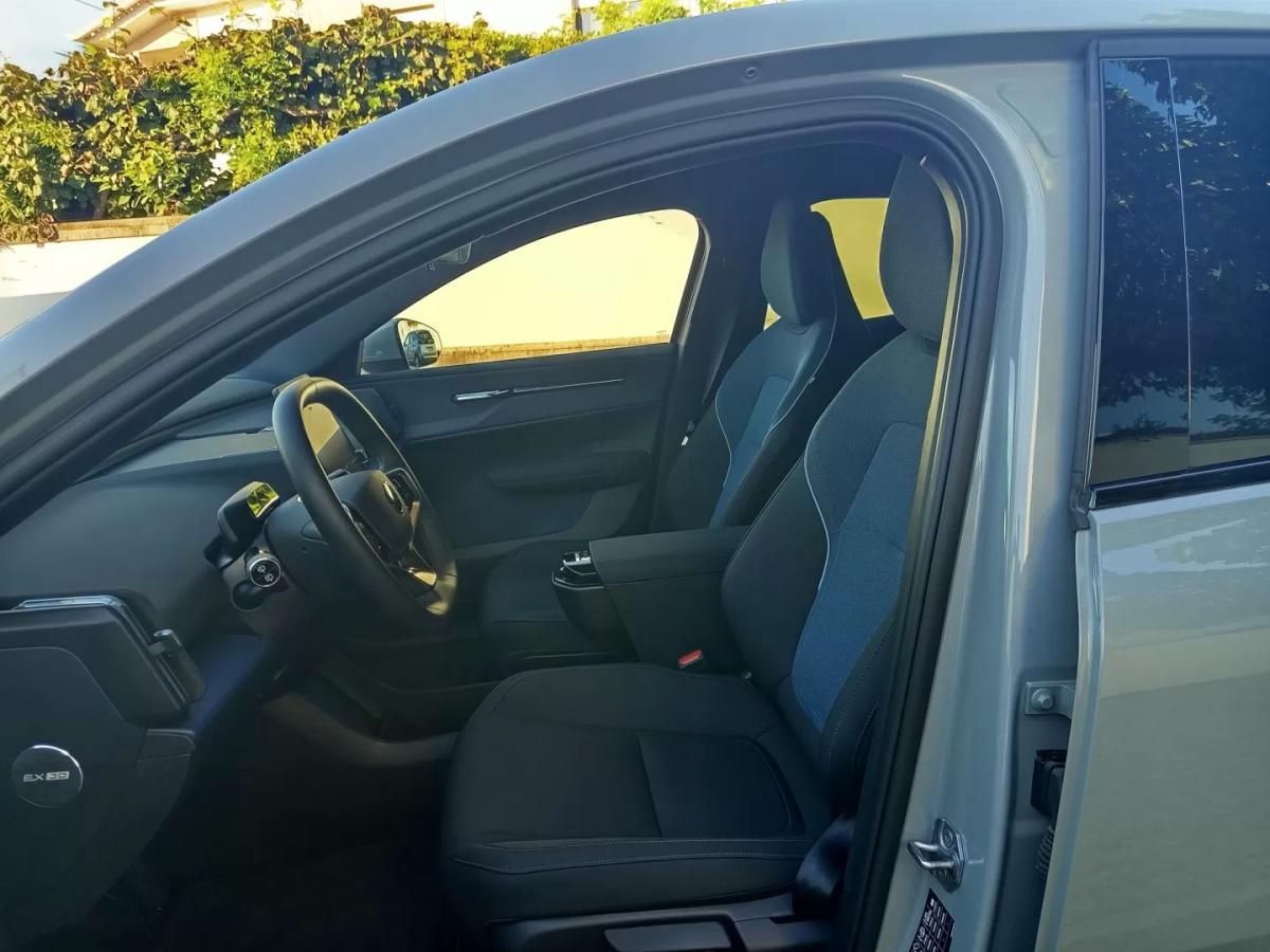 volvo-ex30-2025-eletrico-0cc