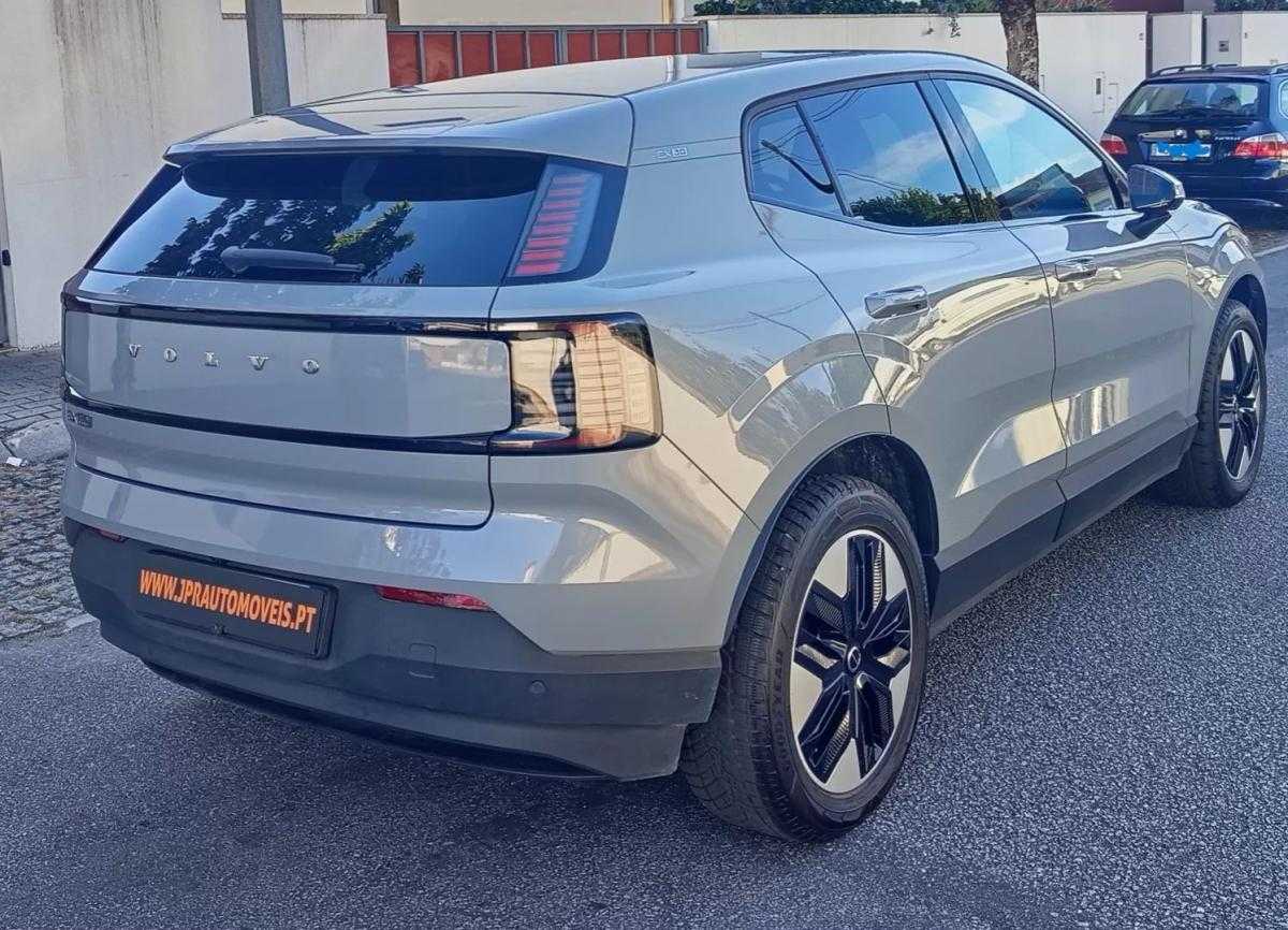 volvo-ex30-2025-eletrico-0cc