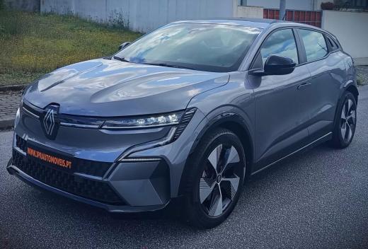 renault-megane-e-tech-2022-eletrico-200cc