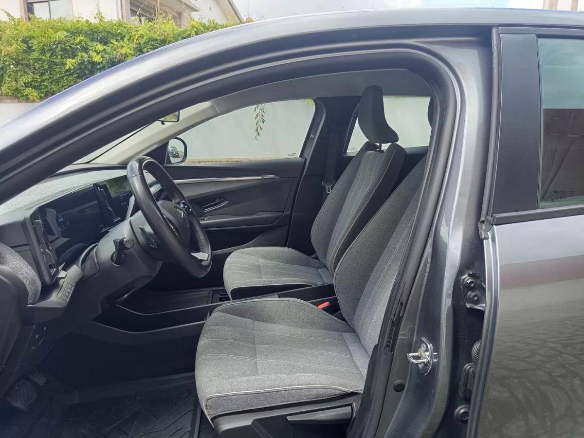 renault-megane-e-tech-2022-eletrico-200cc