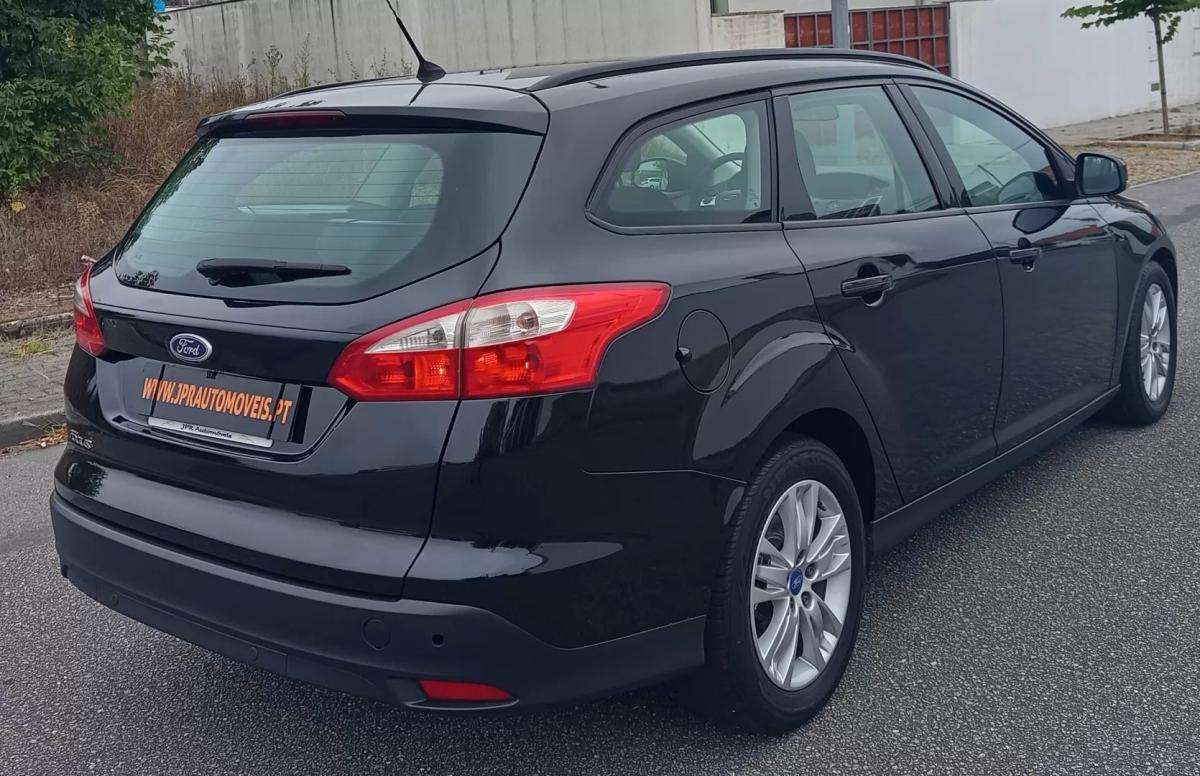 ford-focus-2011-diesel-1560cc