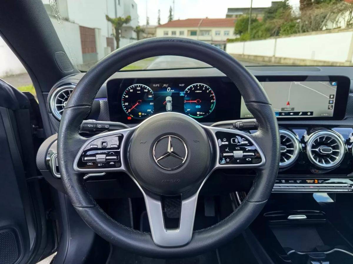 mercedes-benz-cla-2022-hibrido-1332cc