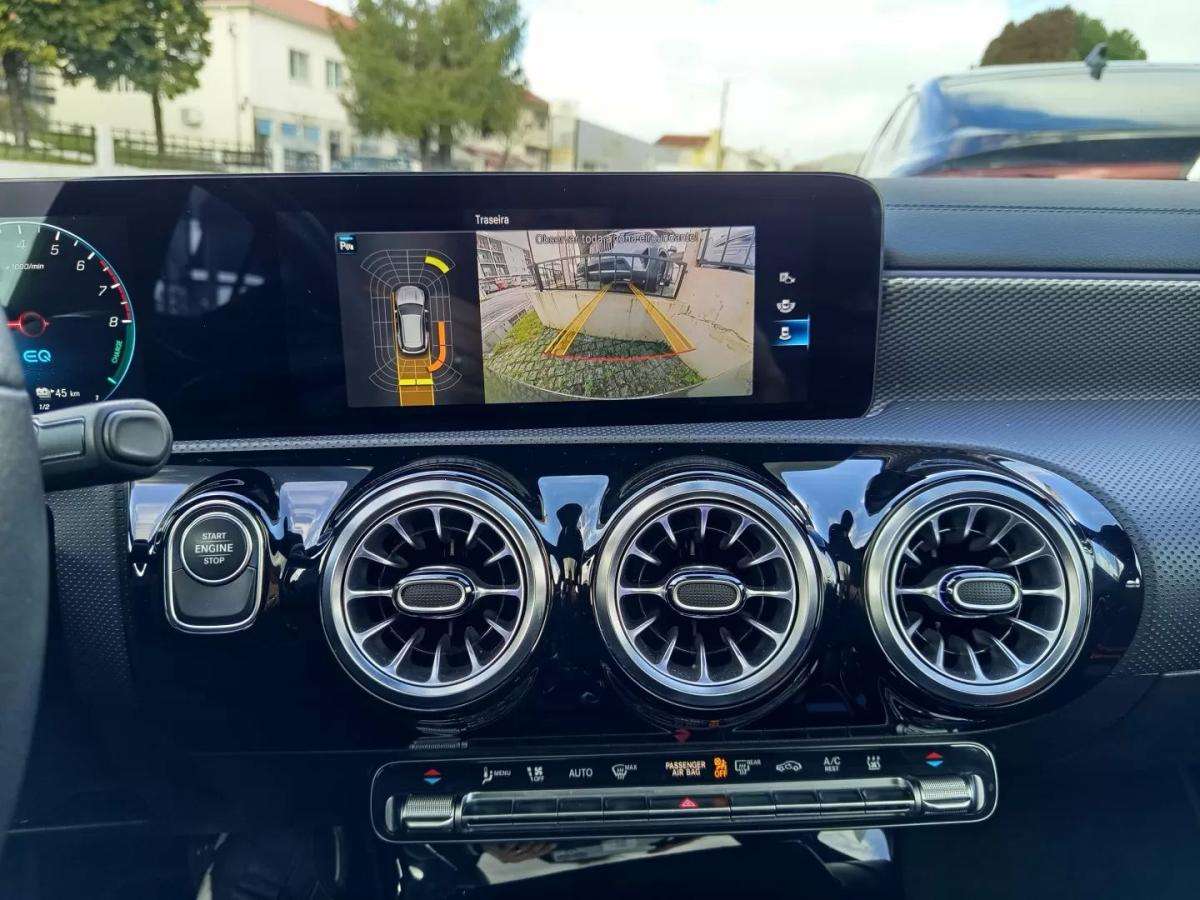 mercedes-benz-cla-2022-hibrido-1332cc