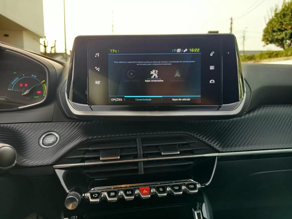 peugeot-e-2008-2022-eletrico-200cc