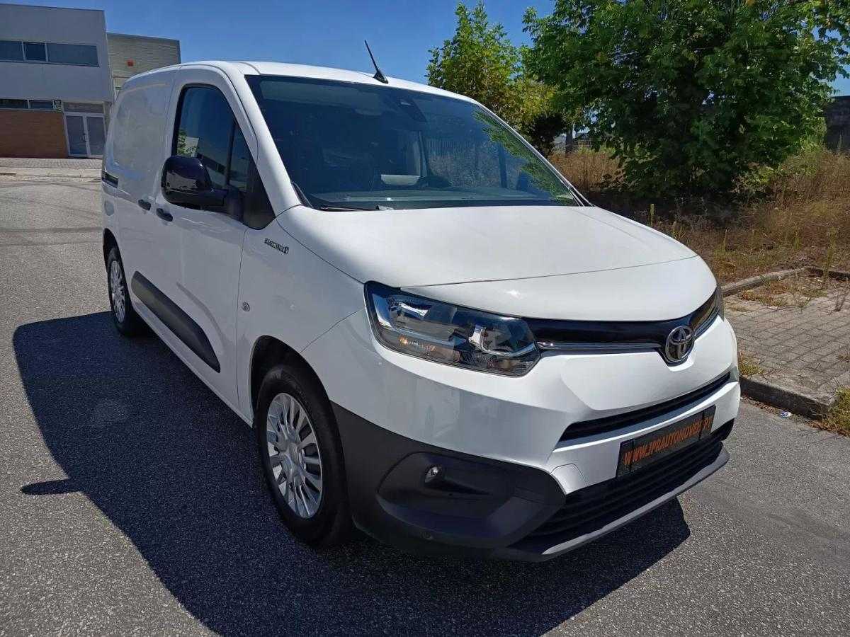 toyota-proace-city-2022-eletrico-0cc