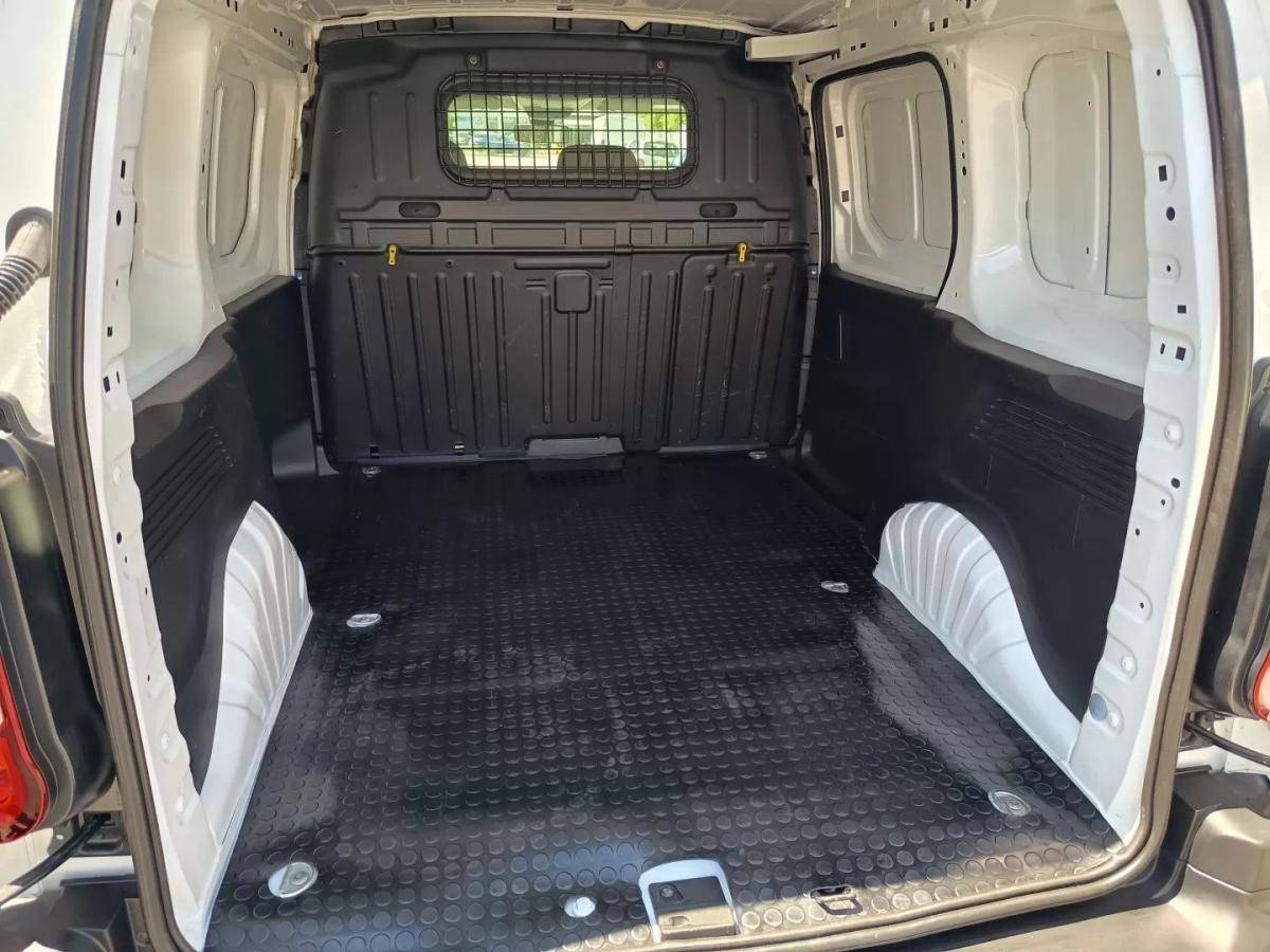 toyota-proace-city-2022-eletrico-0cc