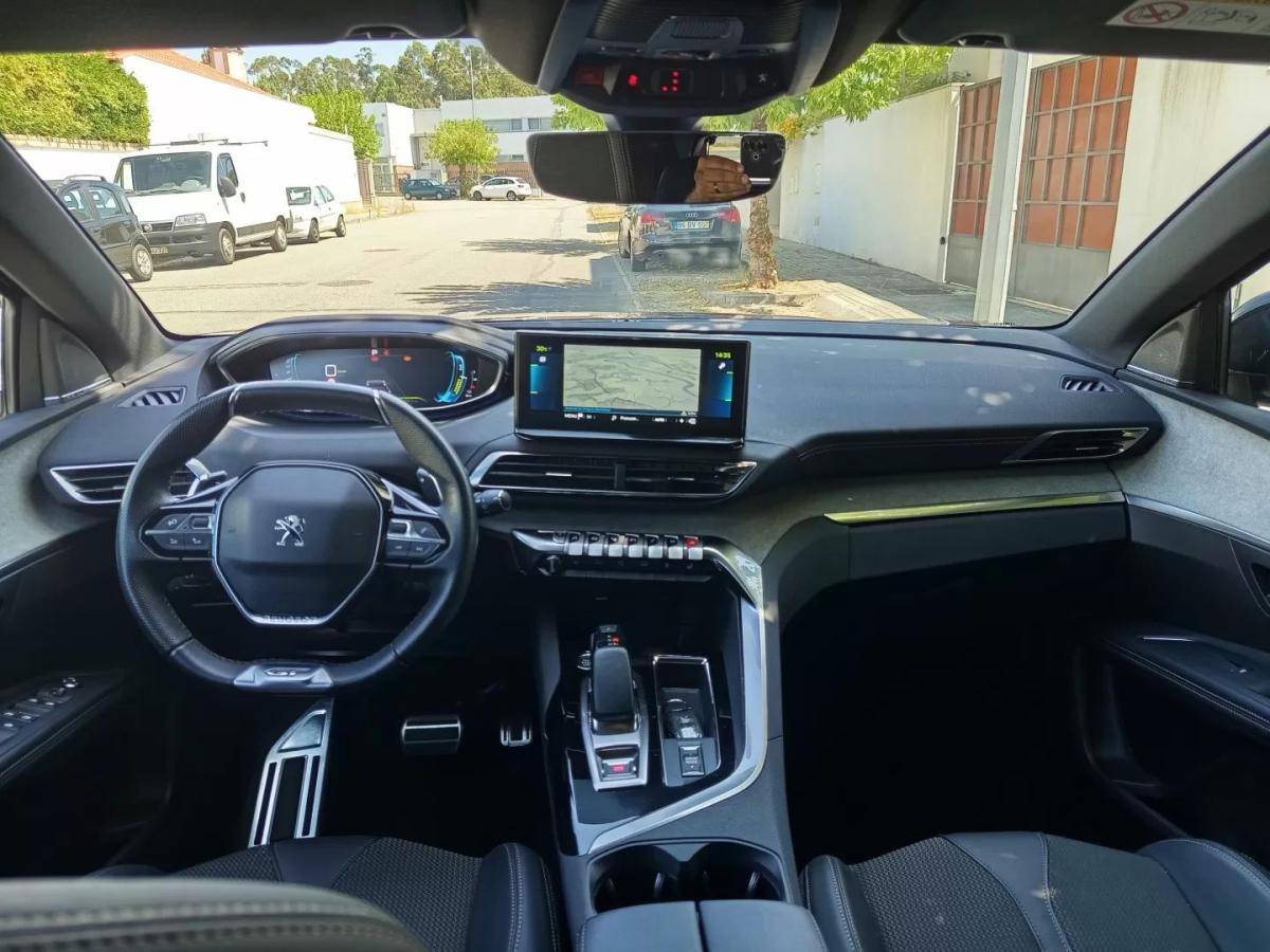 peugeot-3008-2023-hibrido-1598cc
