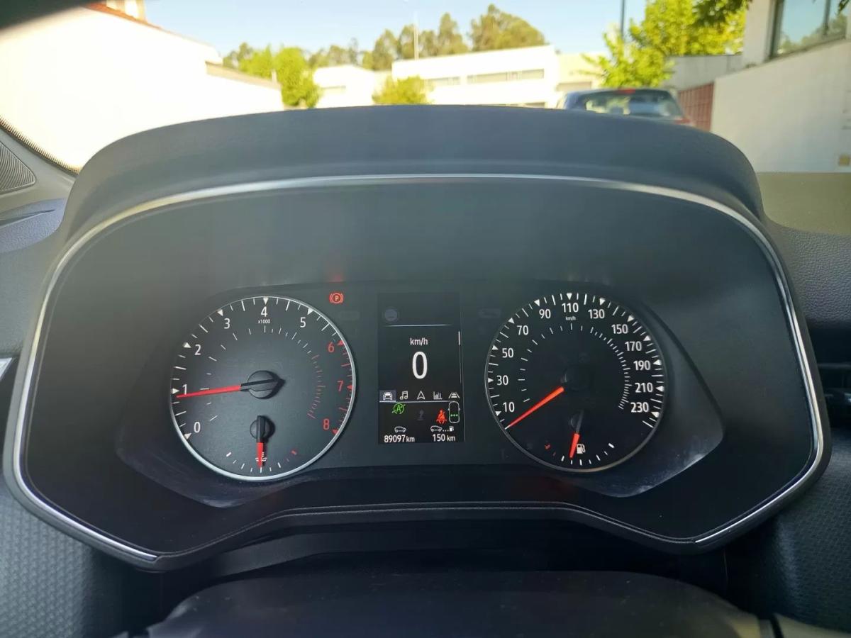 renault-clio-2021-gasolina-999cc