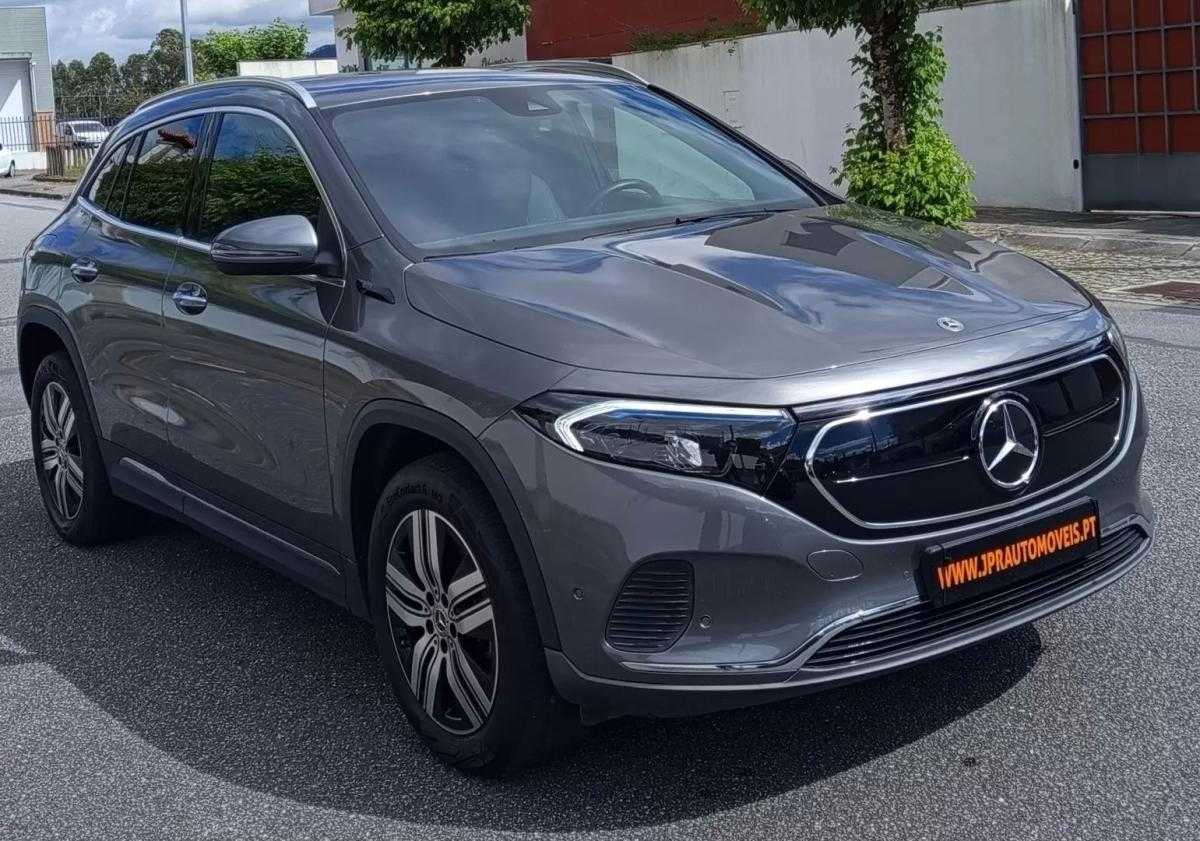 mercedes-benz-eqa-2021-eletrico-200cc