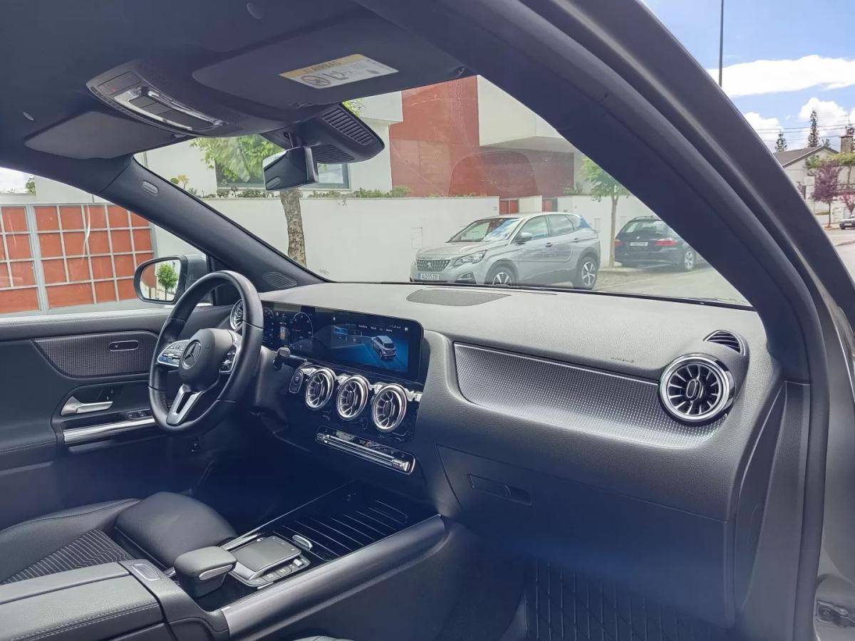 mercedes-benz-eqa-2021-eletrico-200cc