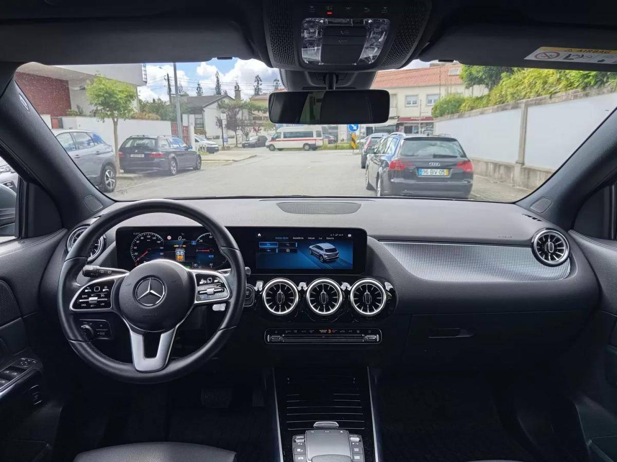 mercedes-benz-eqa-2021-eletrico-200cc