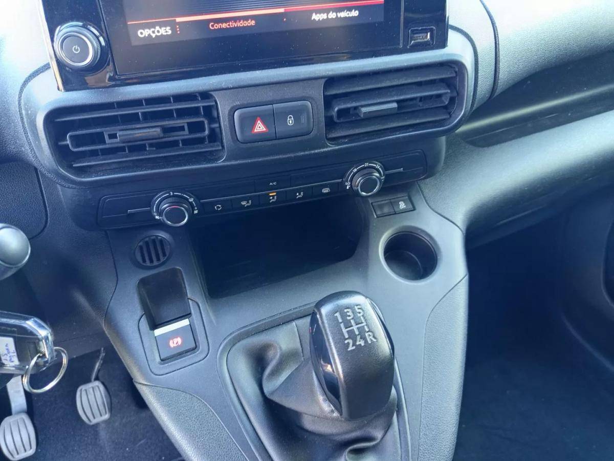 peugeot-partner-2019-diesel-1499cc