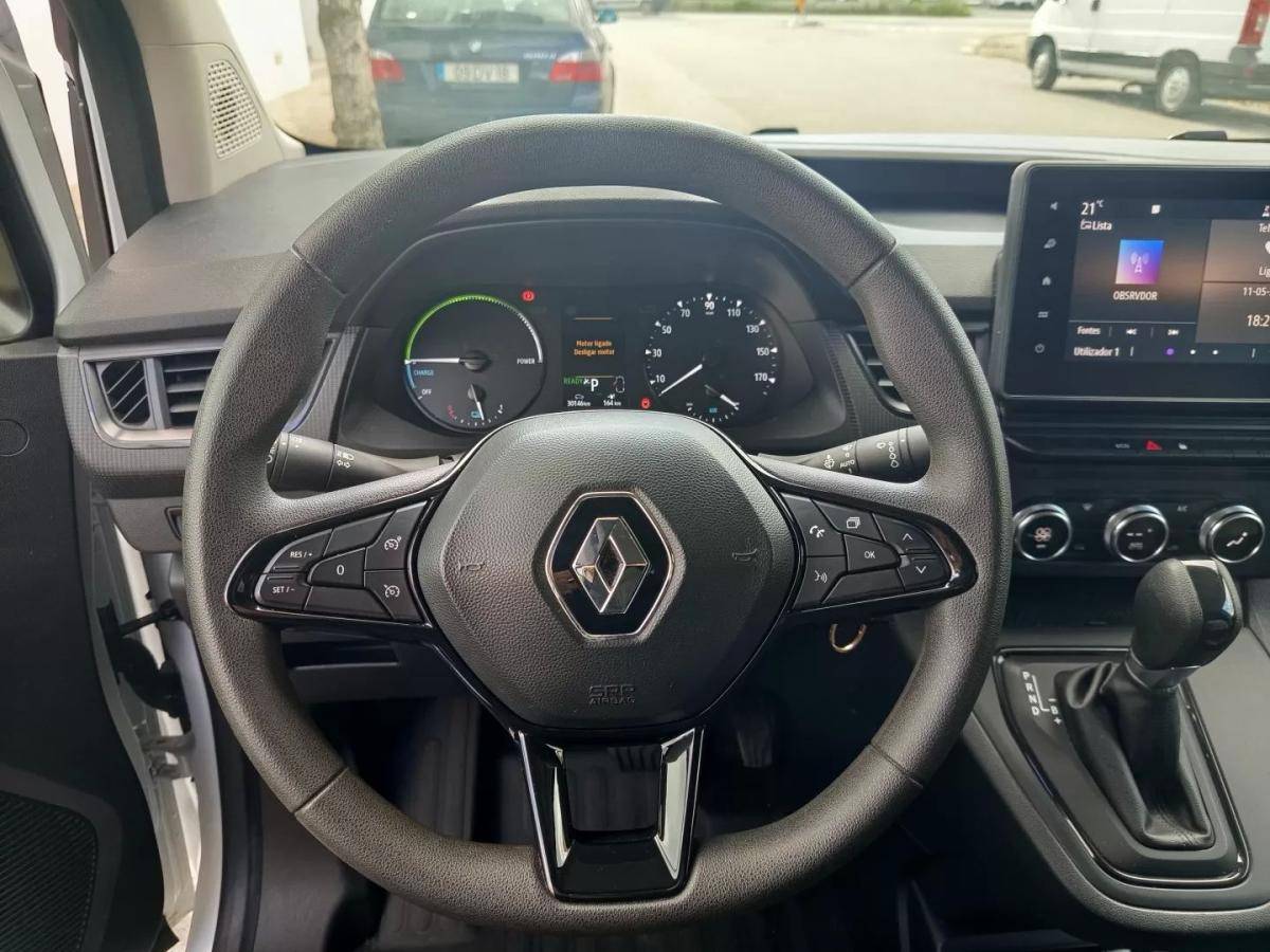 renault-kangoo-2022-eletrico-200cc