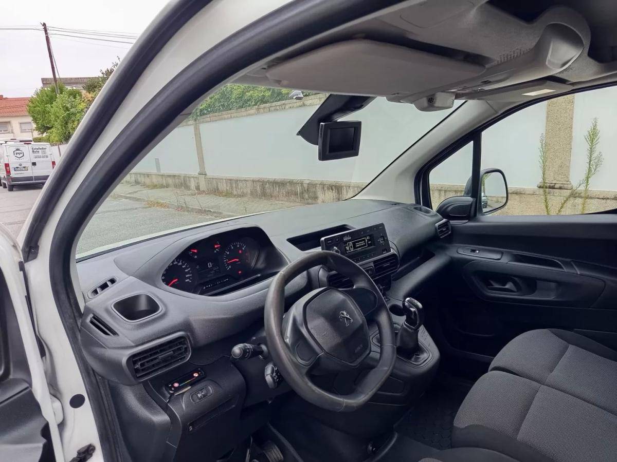 peugeot-partner-2020-diesel-1499cc