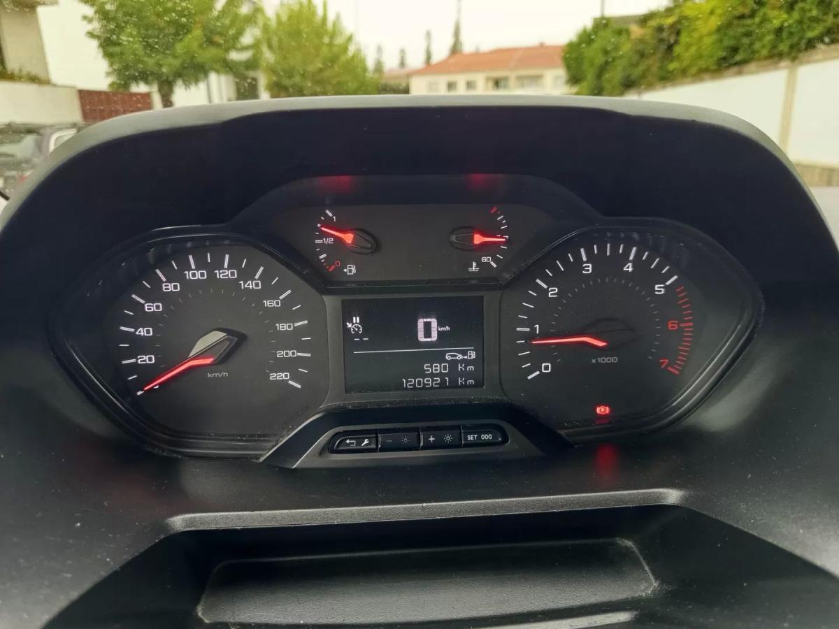 peugeot-partner-2020-diesel-1499cc