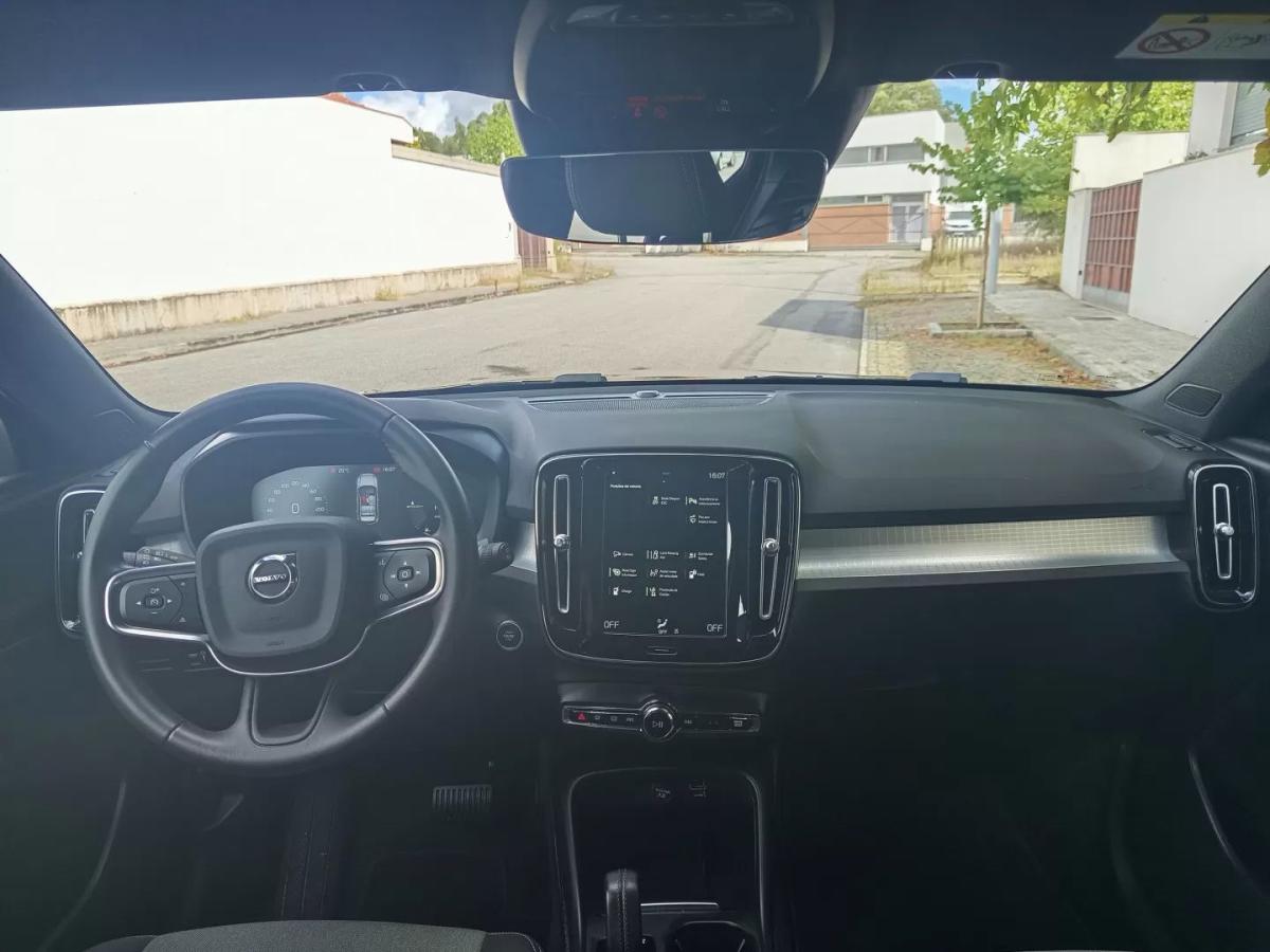 volvo-xc40-2020-hibrido-1477cc
