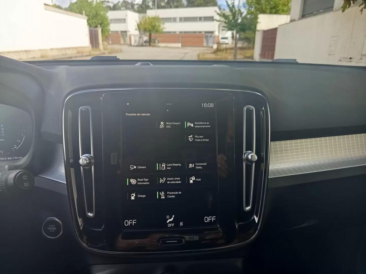 volvo-xc40-2020-hibrido-1477cc