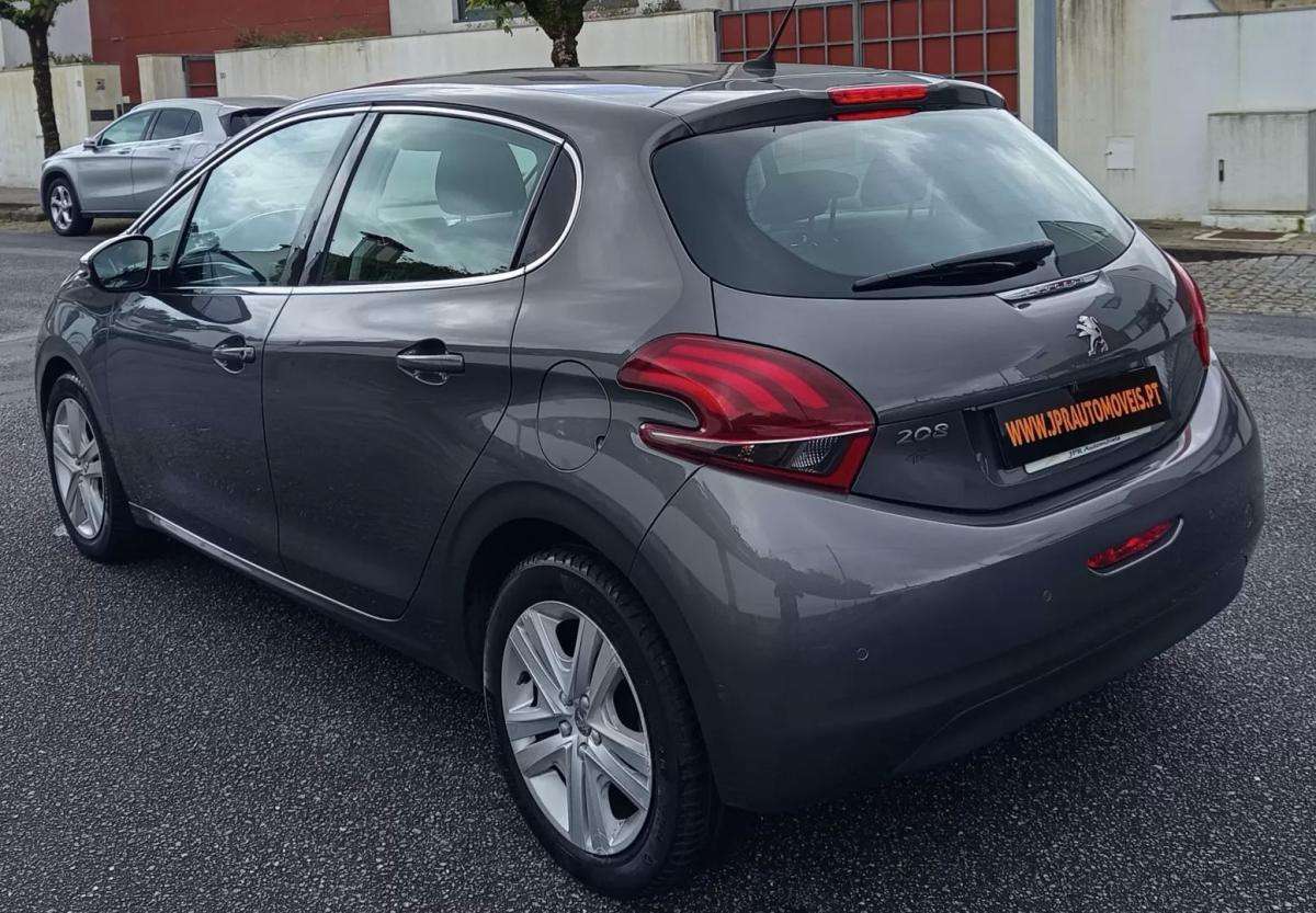 peugeot-208-2018-gasolina-1199cc