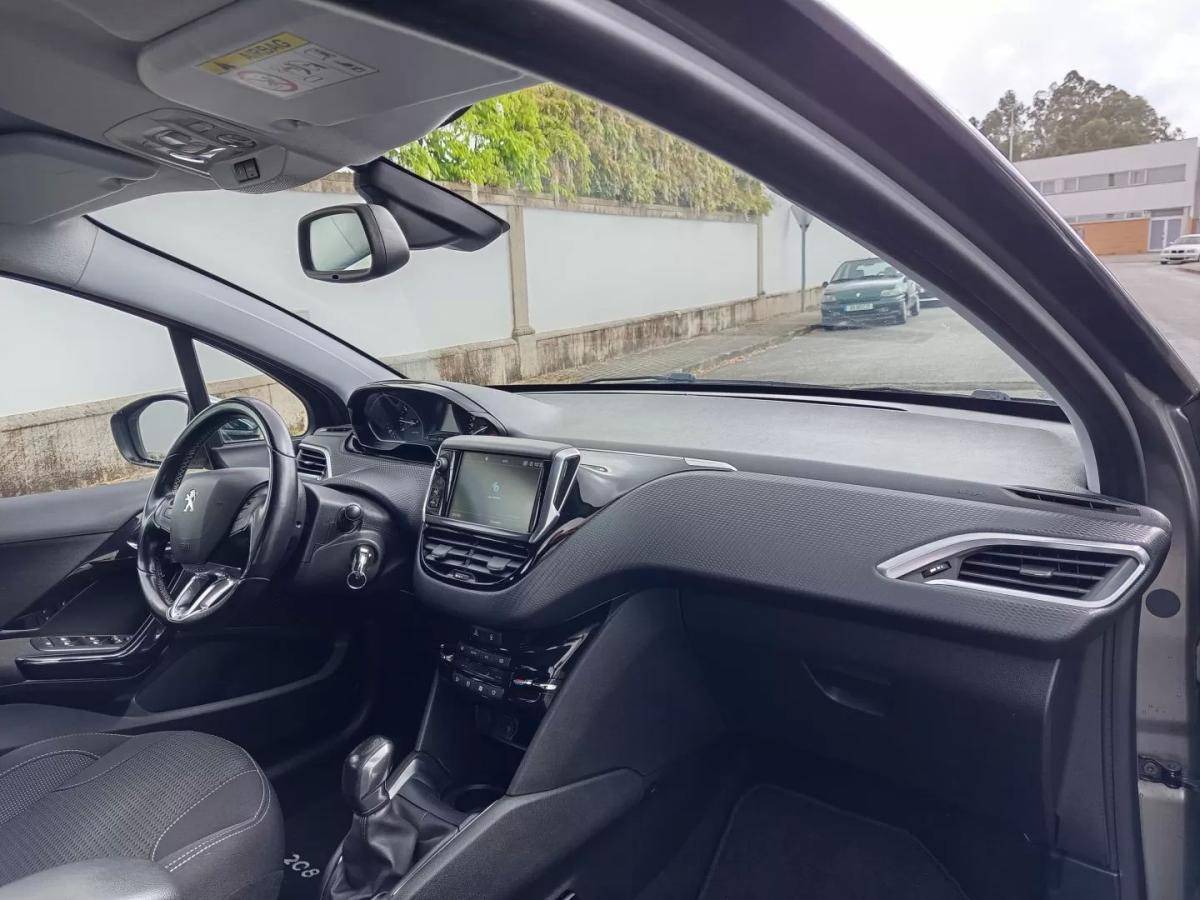 peugeot-208-2018-gasolina-1199cc