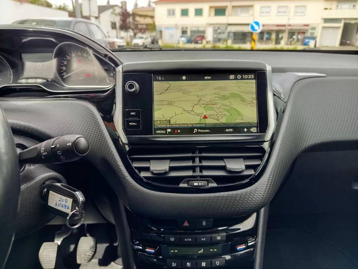 peugeot-208-2018-gasolina-1199cc