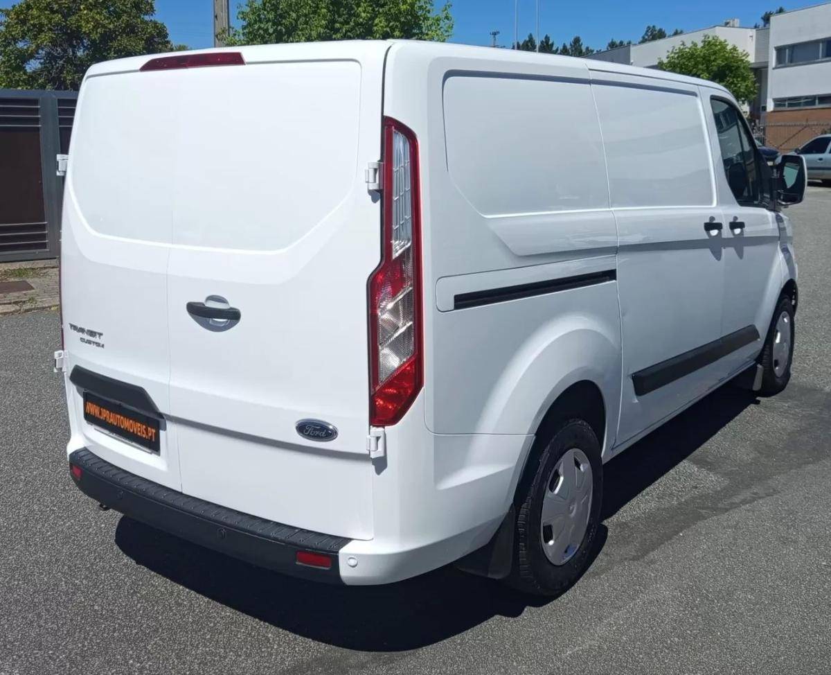ford-transit-custom-2019-diesel-1995cc