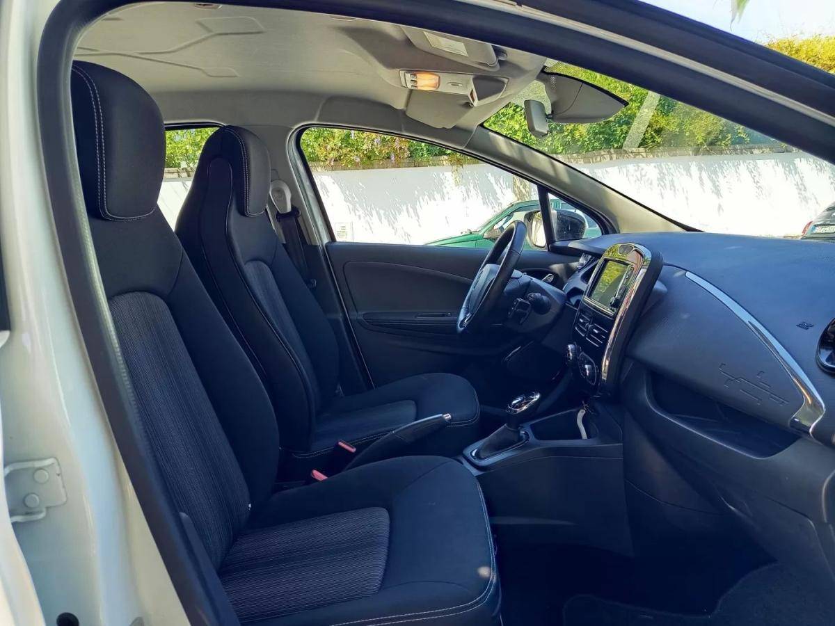 renault-zoe-2019-eletrico-200cc