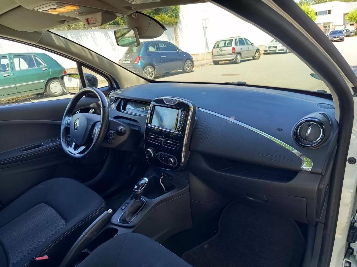 renault-zoe-2019-eletrico-200cc