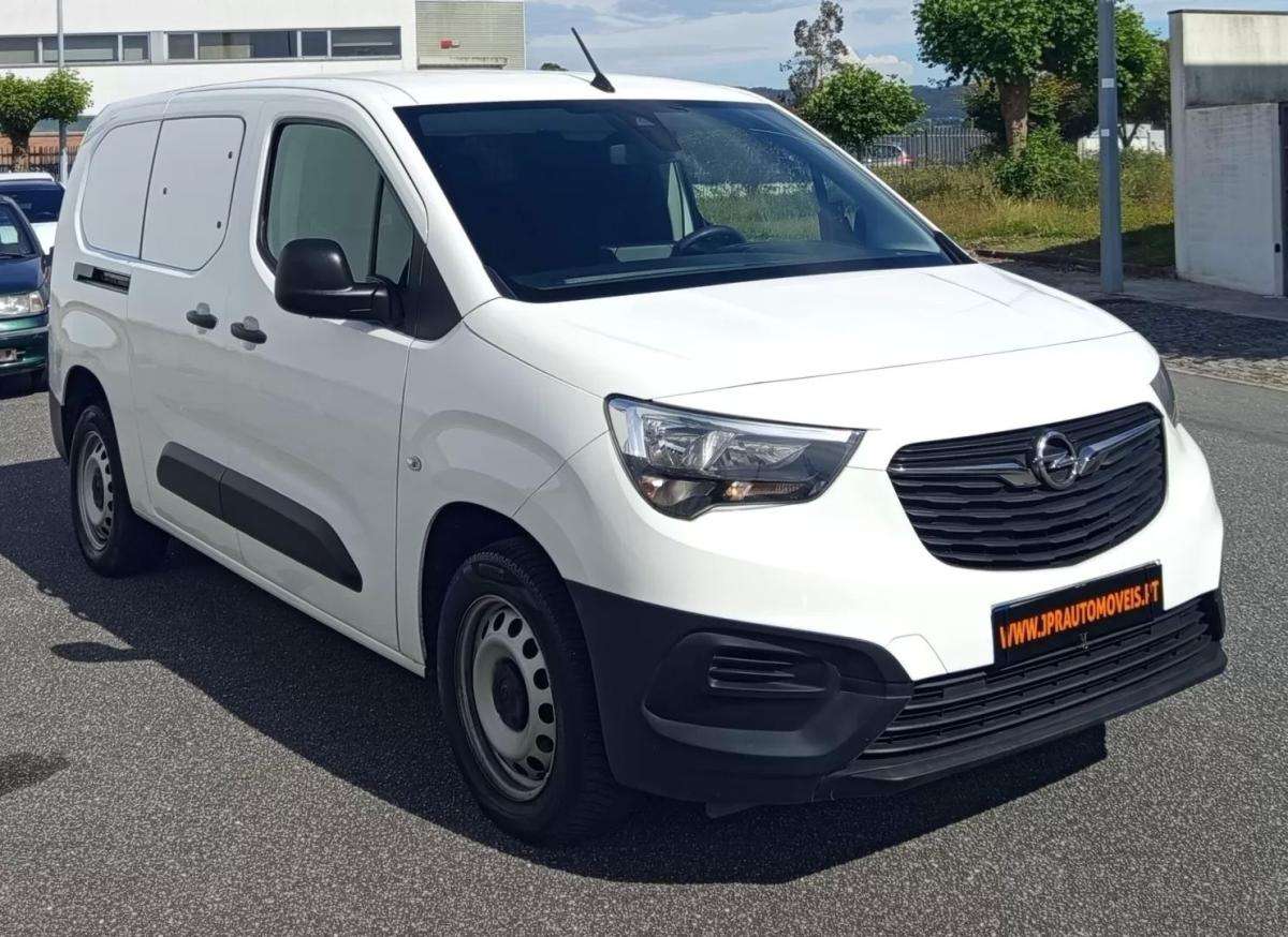 opel-combo-2021-diesel-1499cc