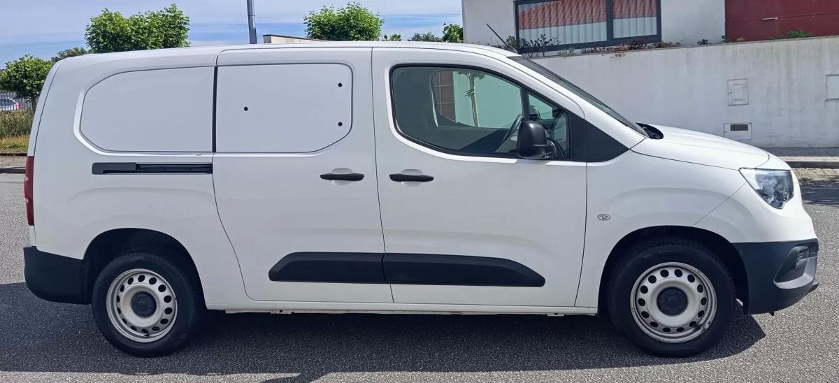 opel-combo-2021-diesel-1499cc