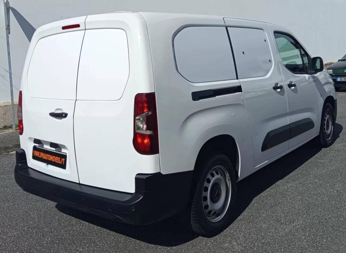 opel-combo-2021-diesel-1499cc