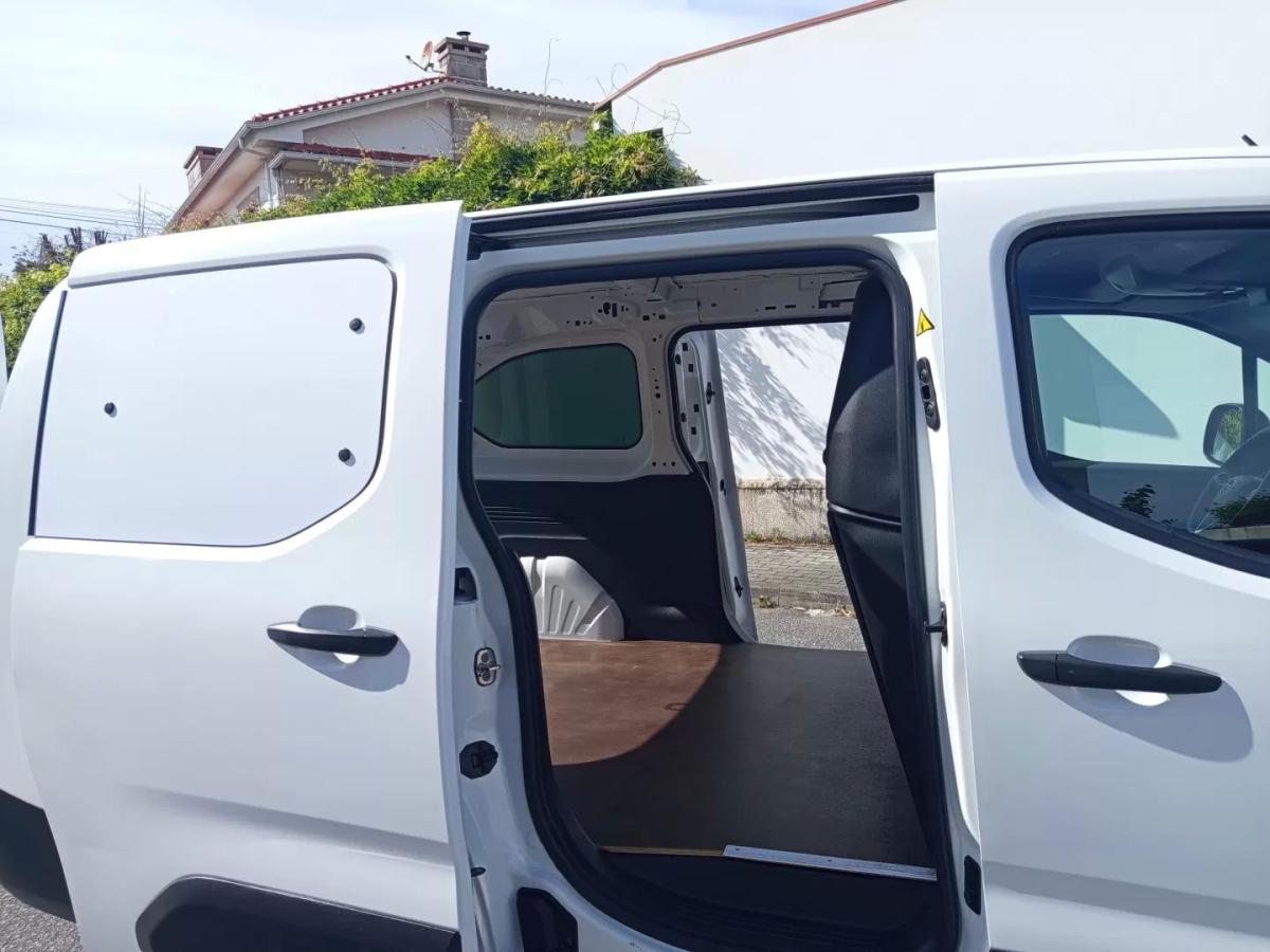 opel-combo-2021-diesel-1499cc