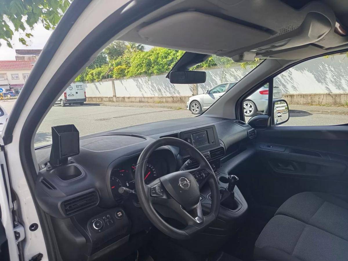 opel-combo-2021-diesel-1499cc