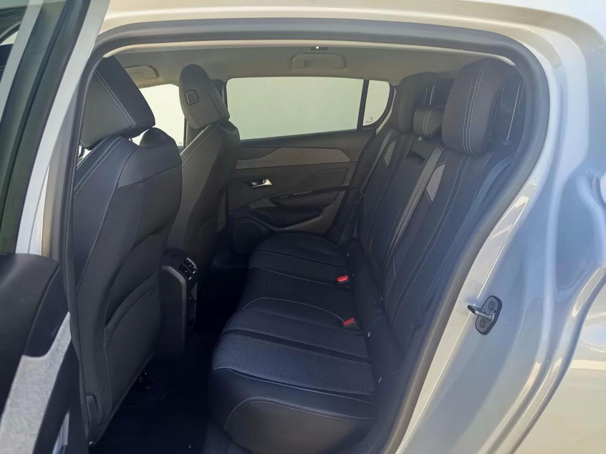 peugeot-308-2024-hibrido-1598cc