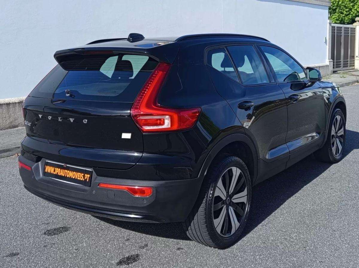 volvo-xc40-2023-eletrico-200cc