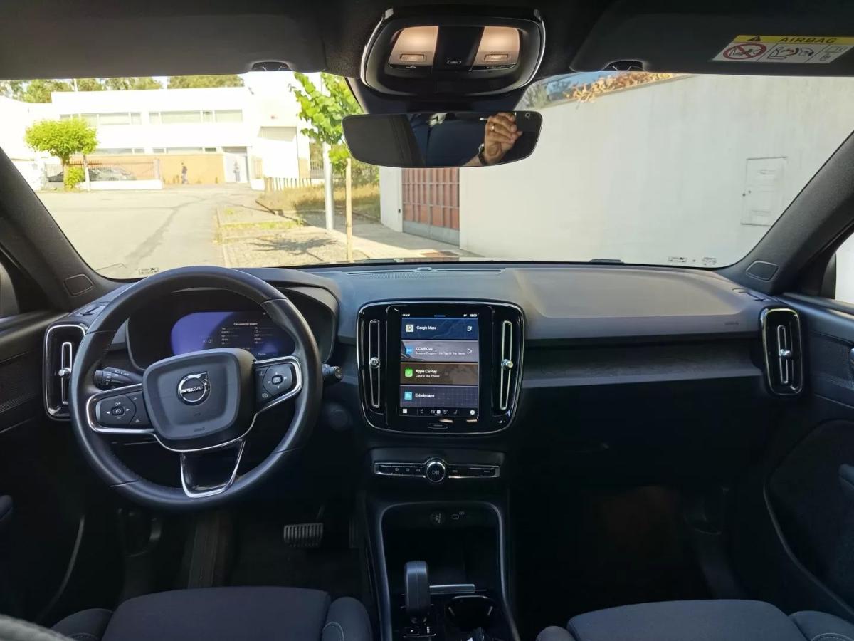 volvo-xc40-2023-eletrico-200cc