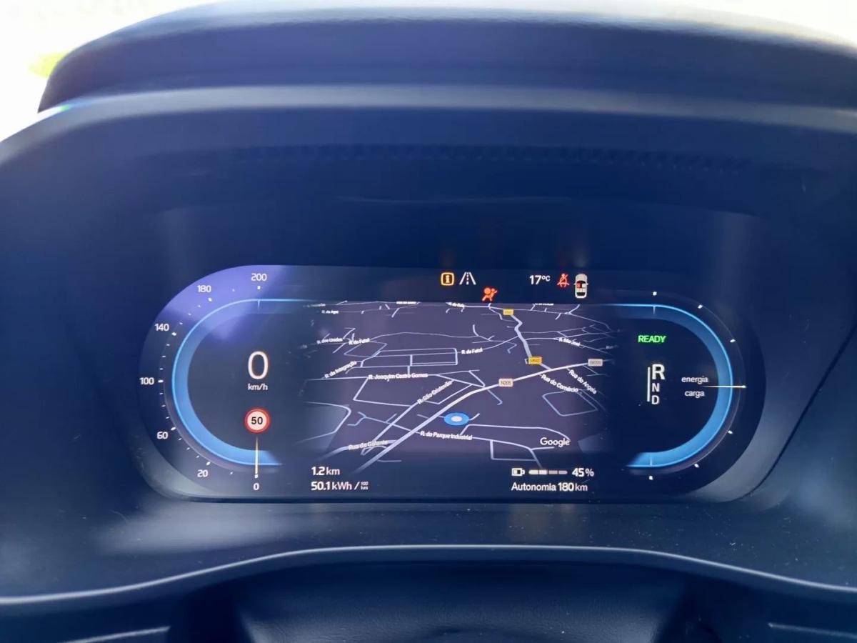 volvo-xc40-2023-eletrico-200cc