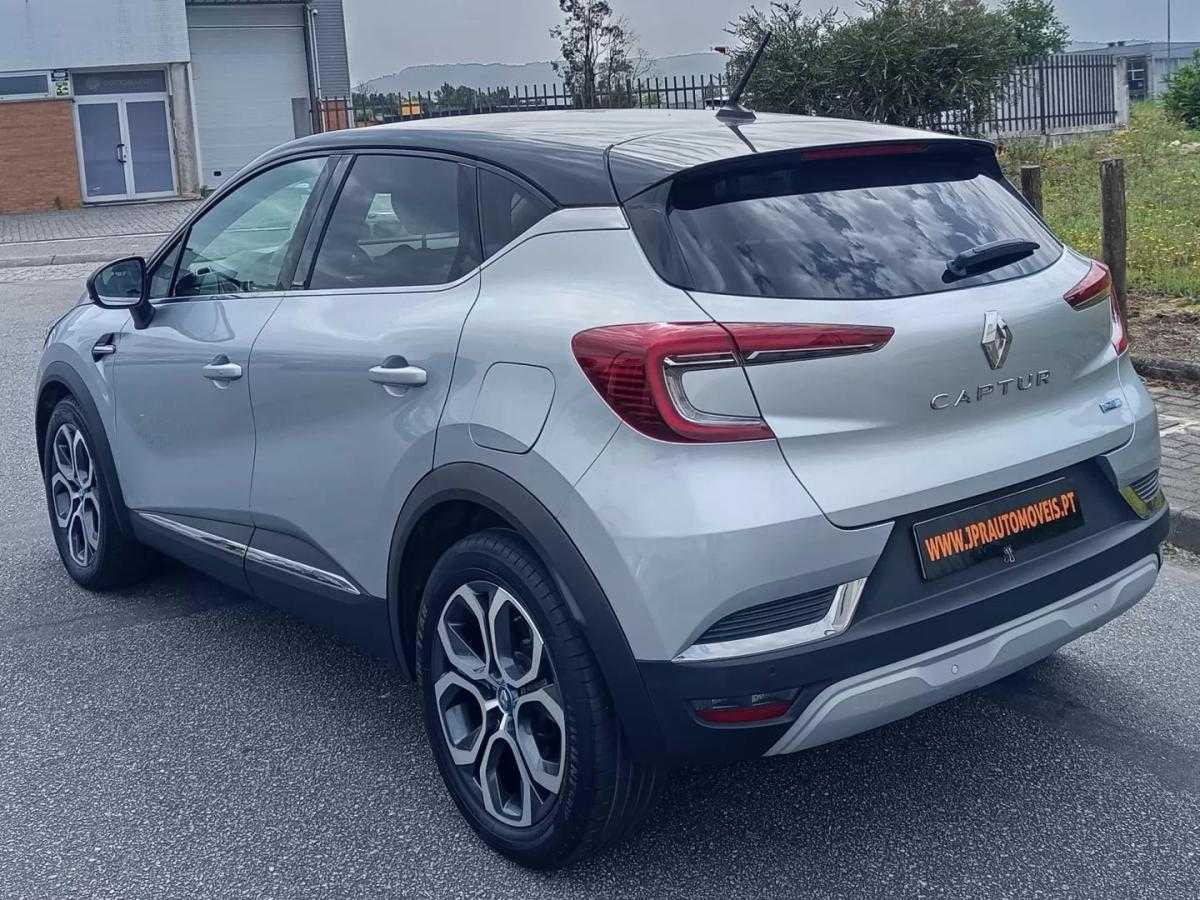 renault-captur-2021-hibrido-1598cc