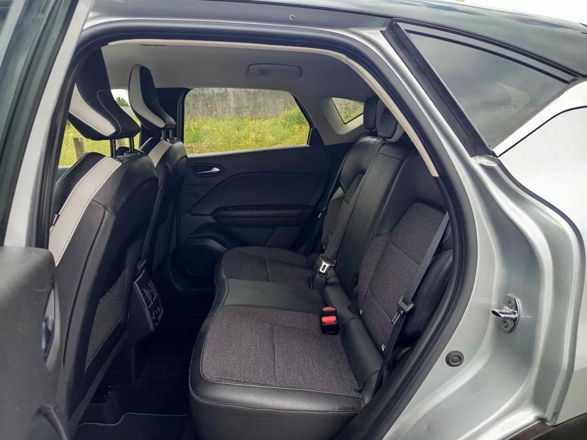 renault-captur-2021-hibrido-1598cc