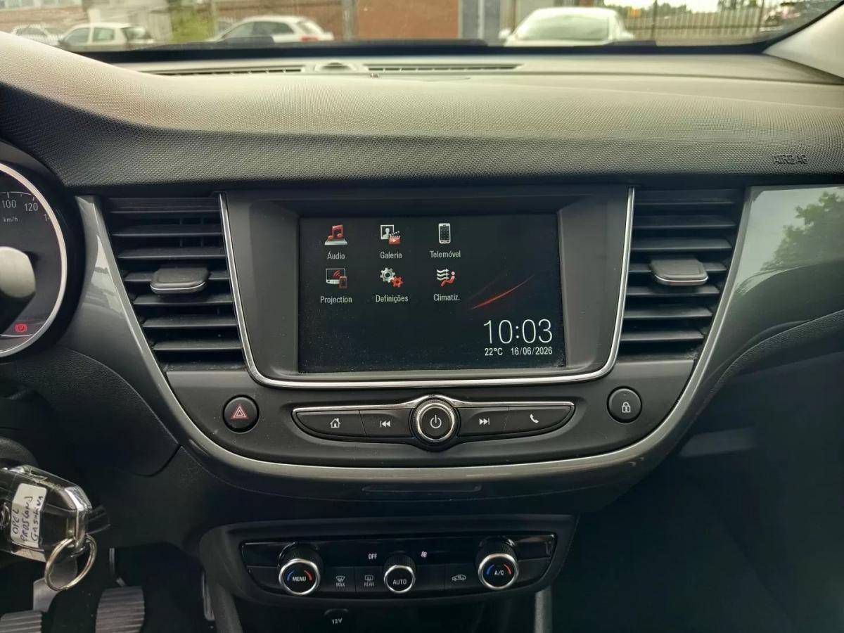 opel-crossland-2024-gasolina-1199cc