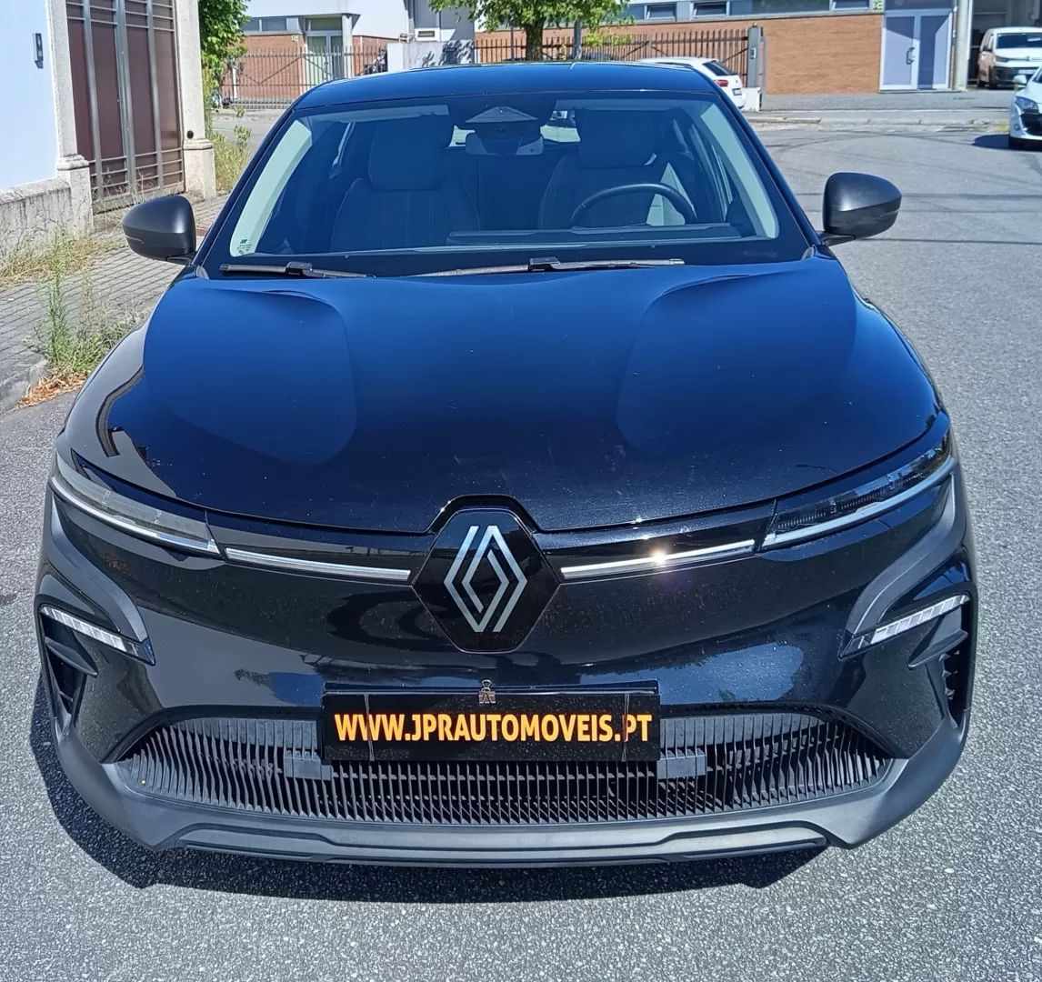 renault-megane-e-tech-2023-eletrico-0cc