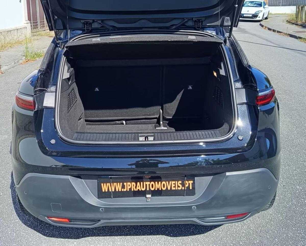 renault-megane-e-tech-2023-eletrico-0cc