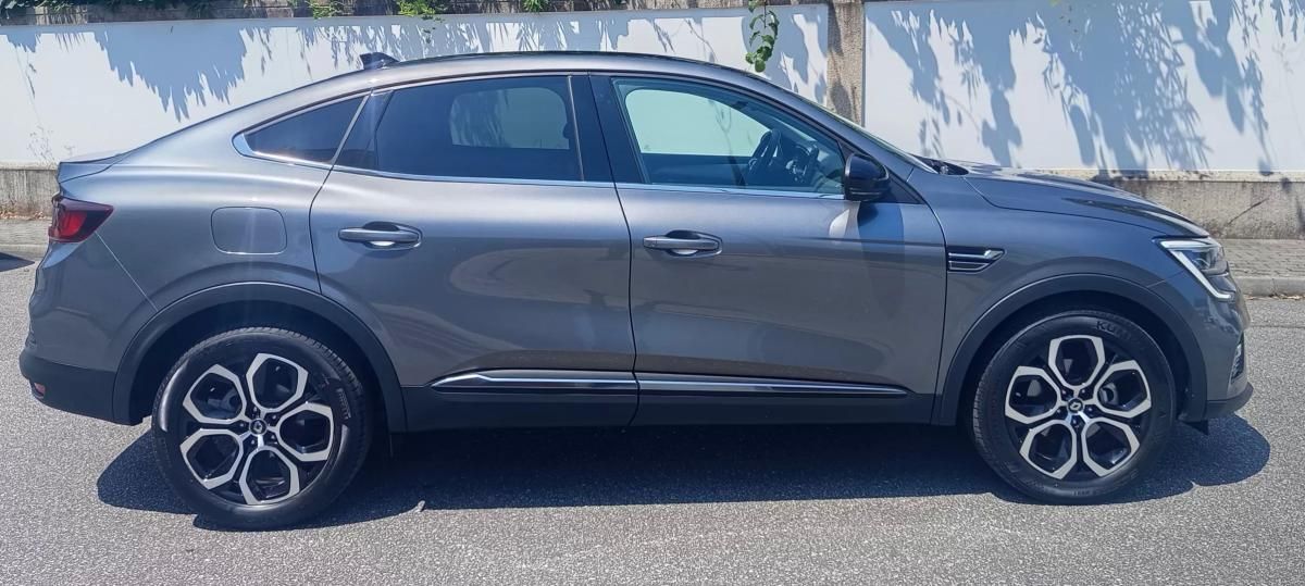 renault-arkana-2022-hibrido-a-gasolina-1598cc