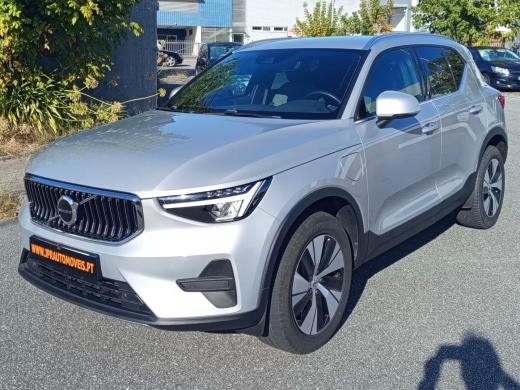 volvo-xc40-2023-hibrido-1477cc