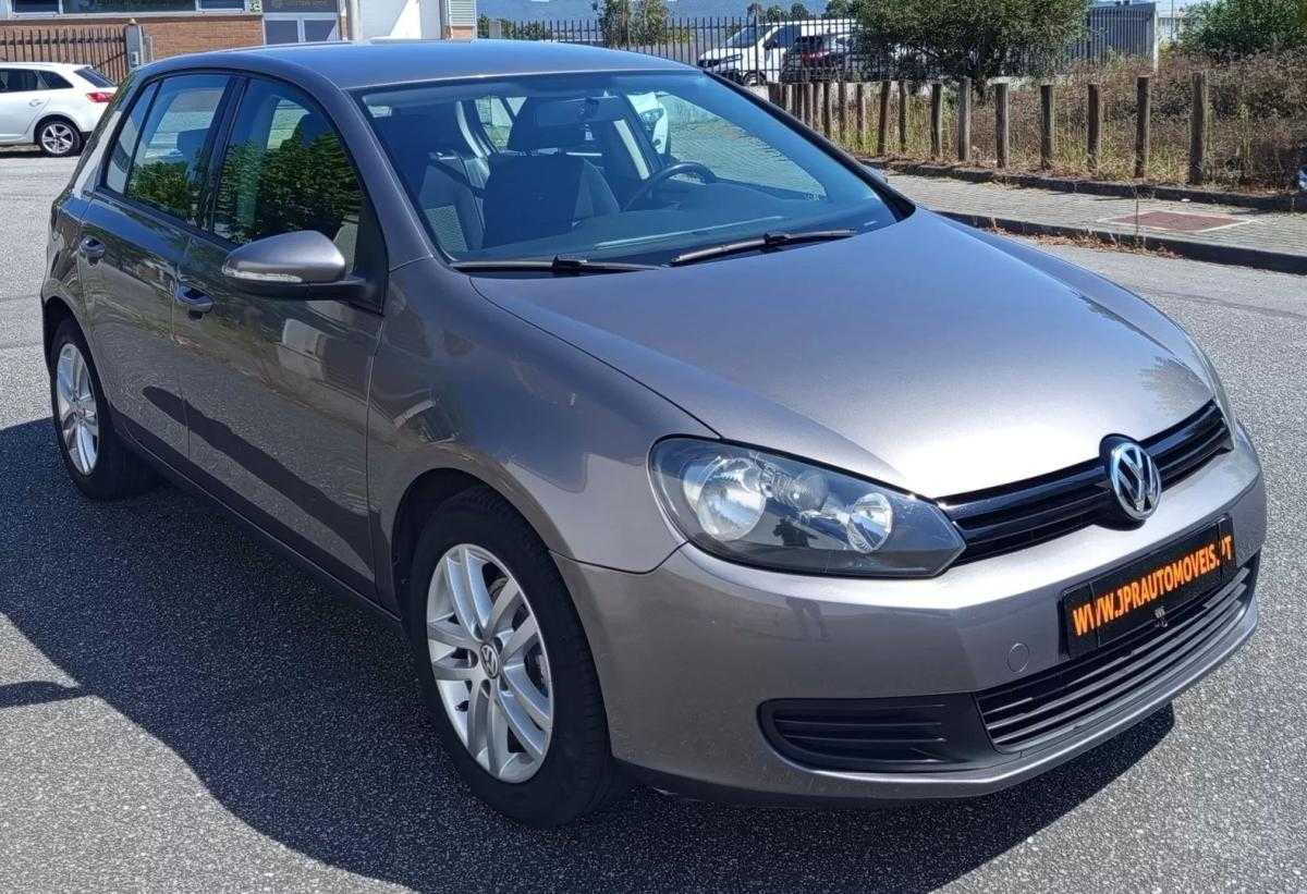 volkswagen-golf-2010-diesel-1598cc