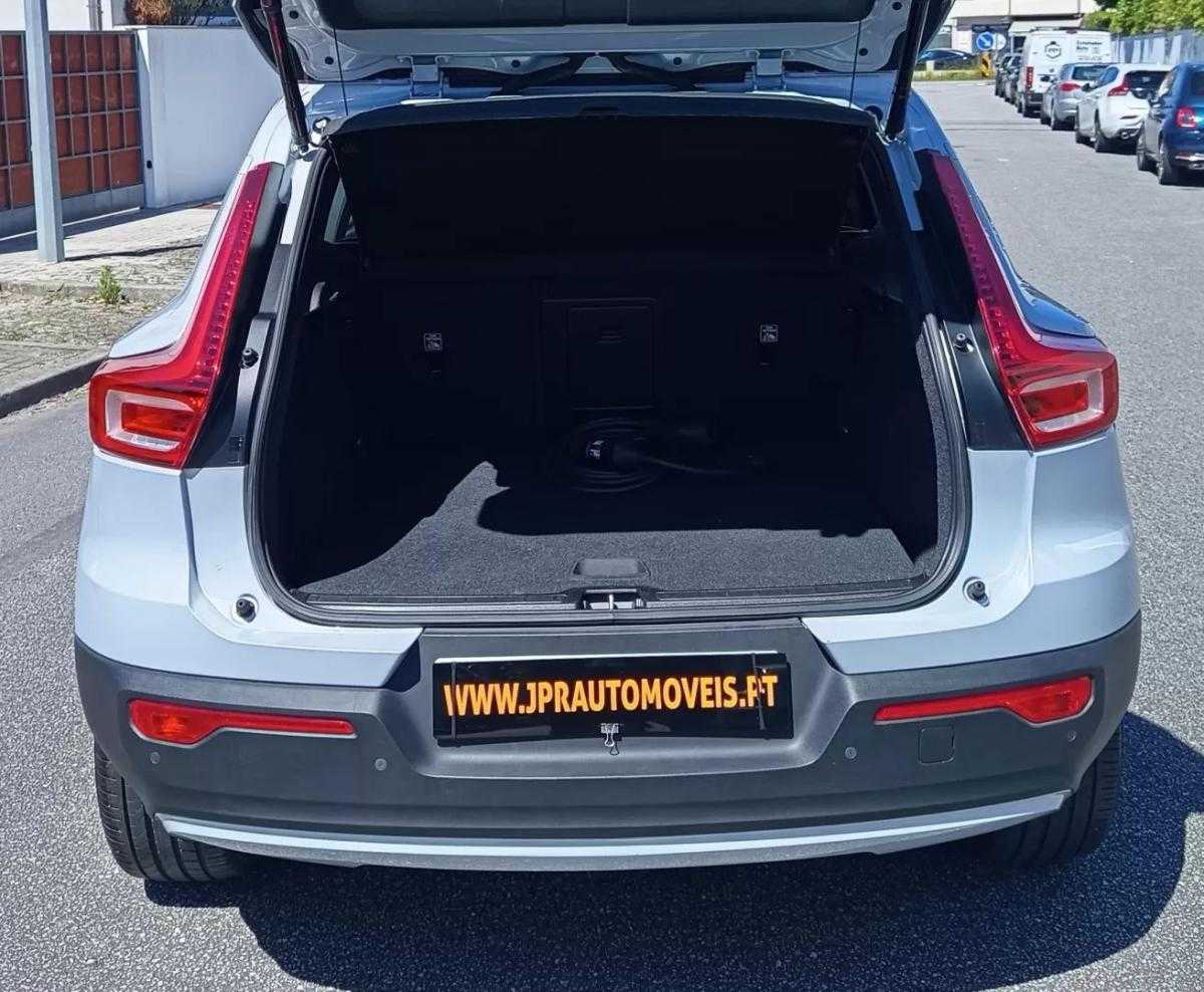 volvo-xc40-2022-hibrido-1477cc