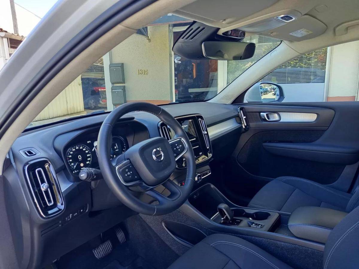 volvo-xc40-2022-hibrido-1477cc