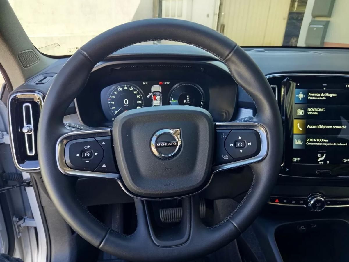 volvo-xc40-2022-hibrido-1477cc